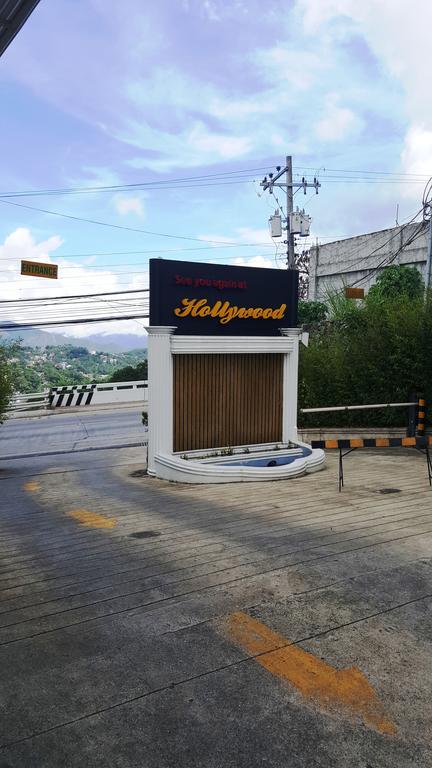 Hollywood Drive-In Hotel Baguio City Bagian luar foto
