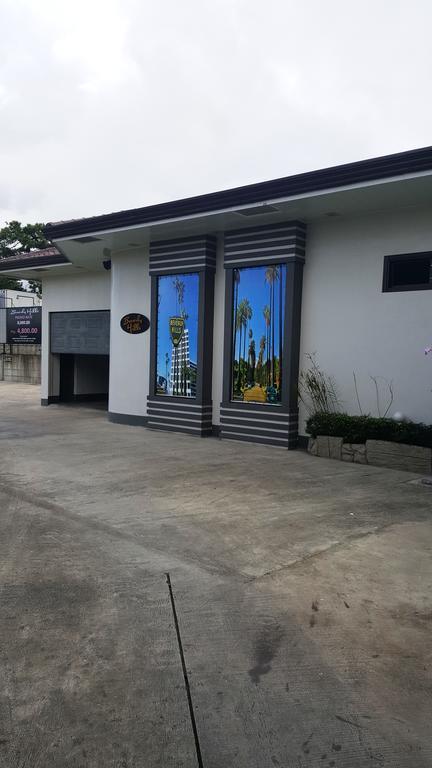 Hollywood Drive-In Hotel Baguio City Bagian luar foto