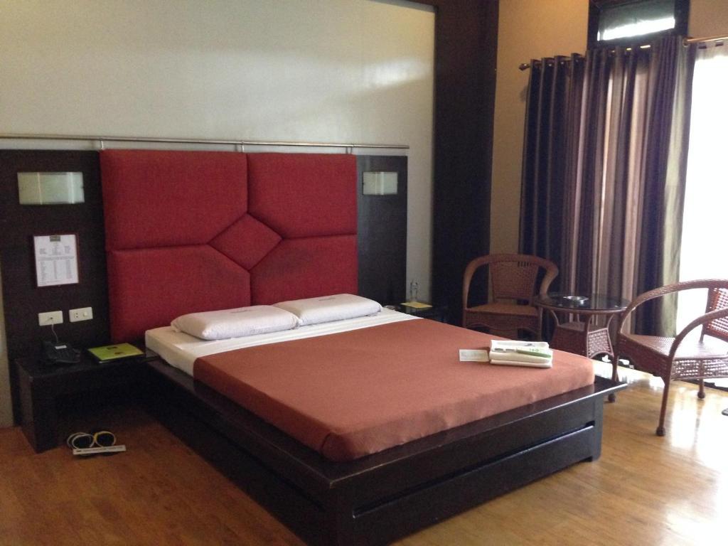 Hollywood Drive-In Hotel Baguio City Bagian luar foto