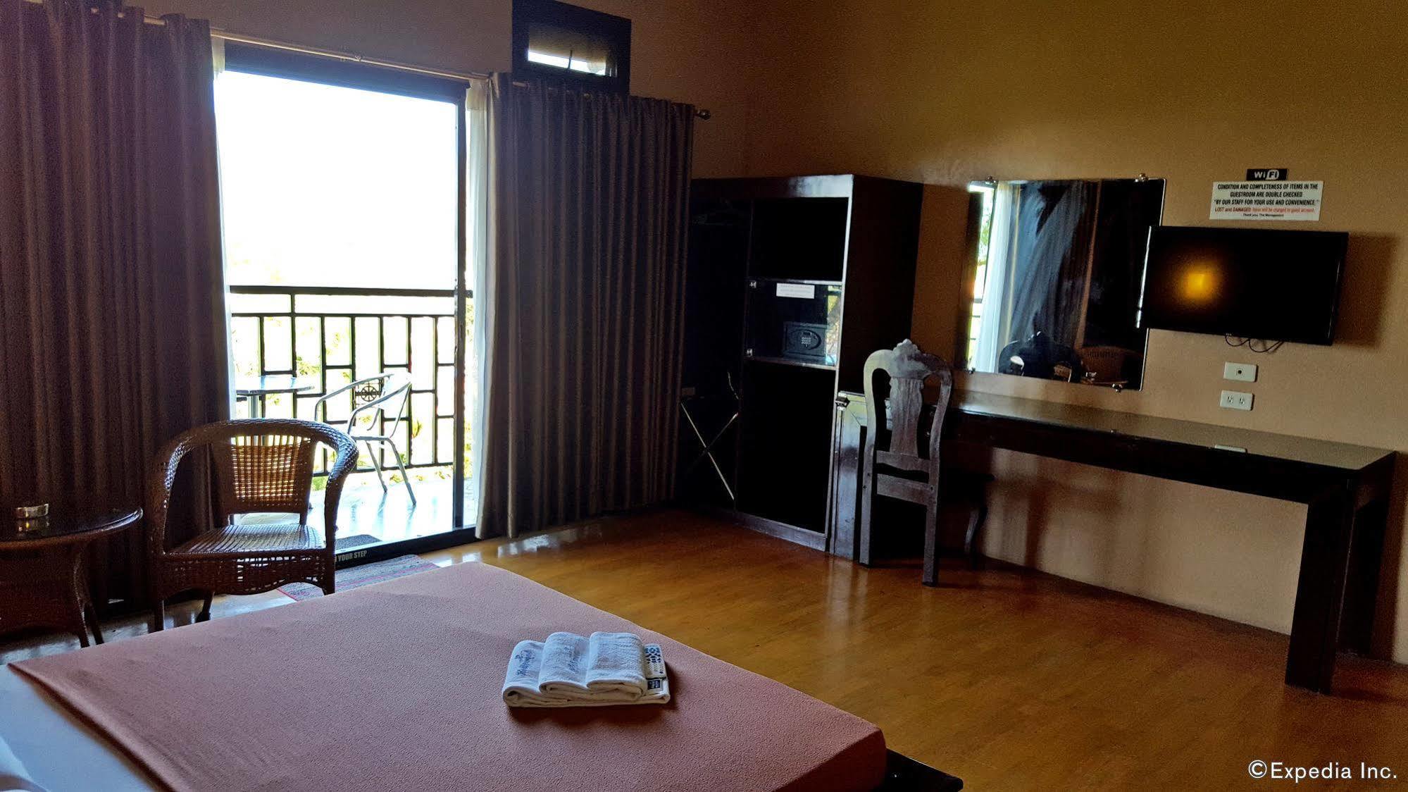Hollywood Drive-In Hotel Baguio City Bagian luar foto