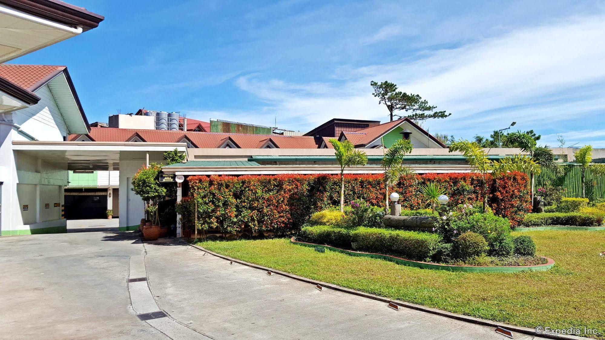 Hollywood Drive-In Hotel Baguio City Bagian luar foto